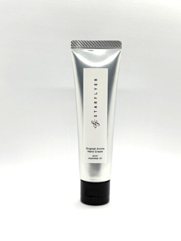 スターフライヤー様 機内販売商品 オリジナルアロマハンドクリーム発売のお知らせ